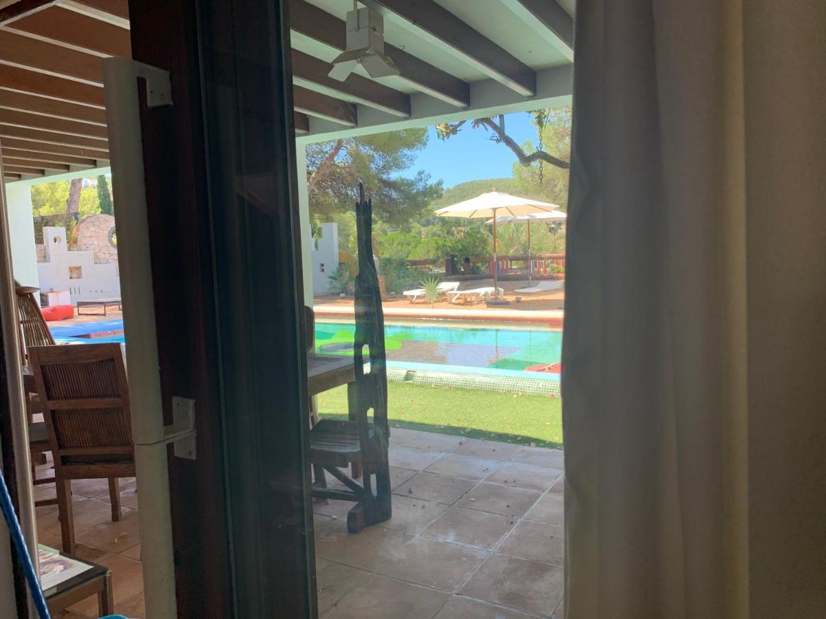 Ibiza Paradise Bed & Breakfast Santa Eularia des Riu Luaran gambar