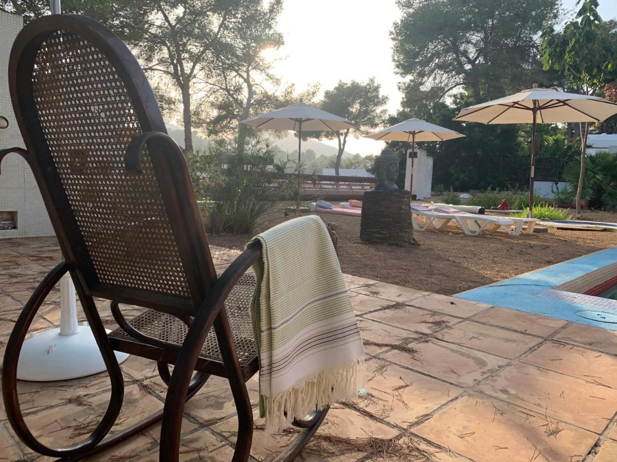 Ibiza Paradise Bed & Breakfast Santa Eularia des Riu Luaran gambar