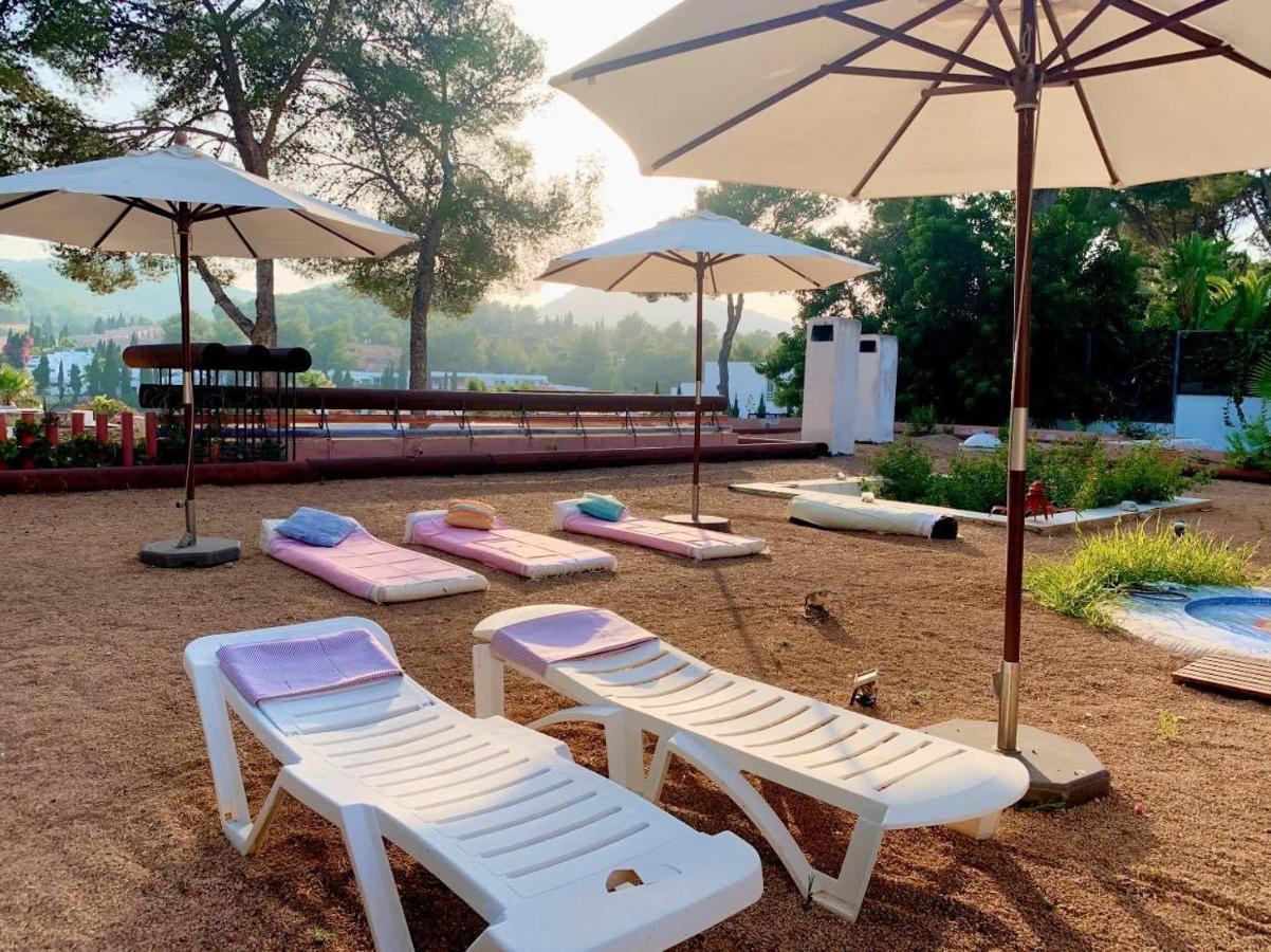 Ibiza Paradise Bed & Breakfast Santa Eularia des Riu Luaran gambar